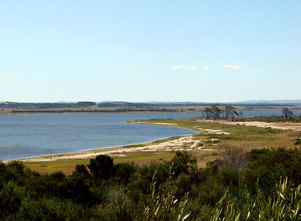 La laguna Garzon hacia el noroeste
